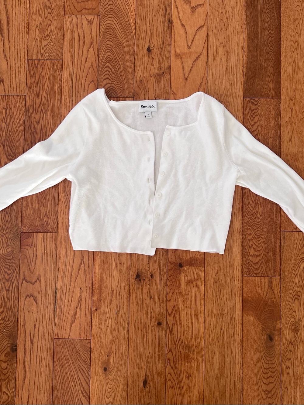 Aritzia Sunday Best Cropped Button-Up Cardigan